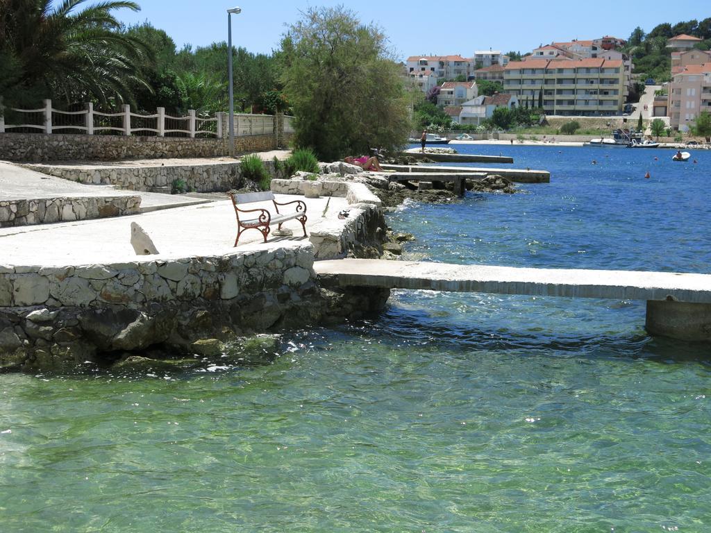 Apartments Luka Trogir Ngoại thất bức ảnh