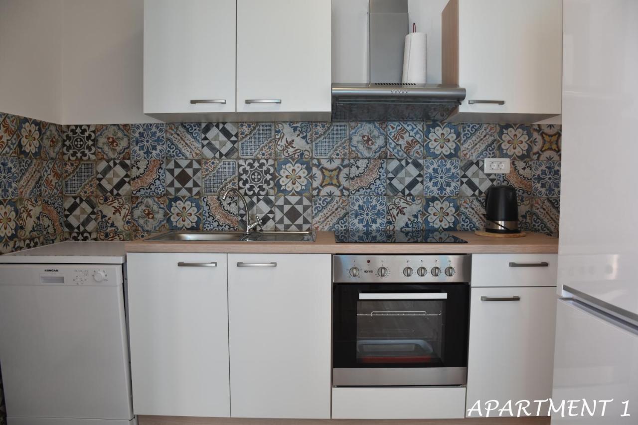 Apartments Luka Trogir Ngoại thất bức ảnh
