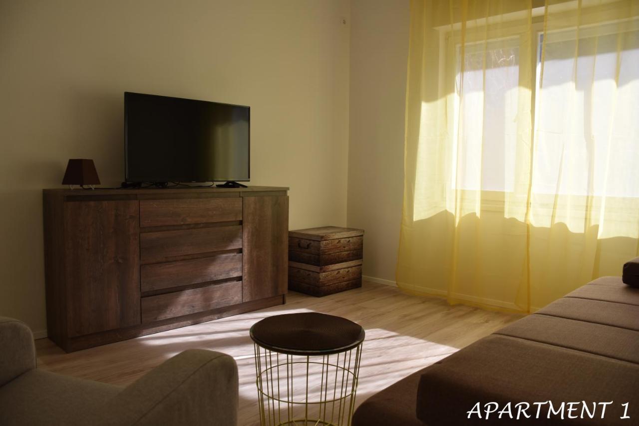 Apartments Luka Trogir Ngoại thất bức ảnh