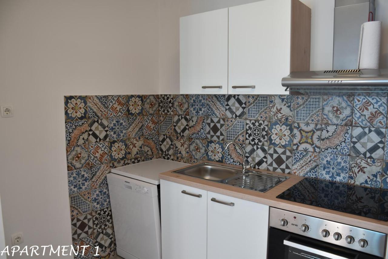Apartments Luka Trogir Ngoại thất bức ảnh