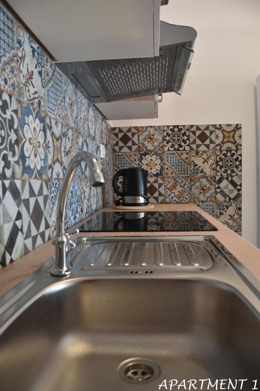 Apartments Luka Trogir Ngoại thất bức ảnh