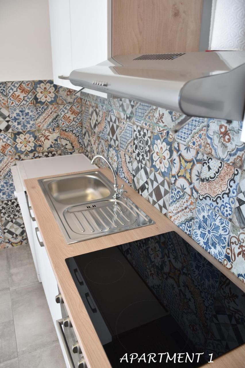 Apartments Luka Trogir Ngoại thất bức ảnh