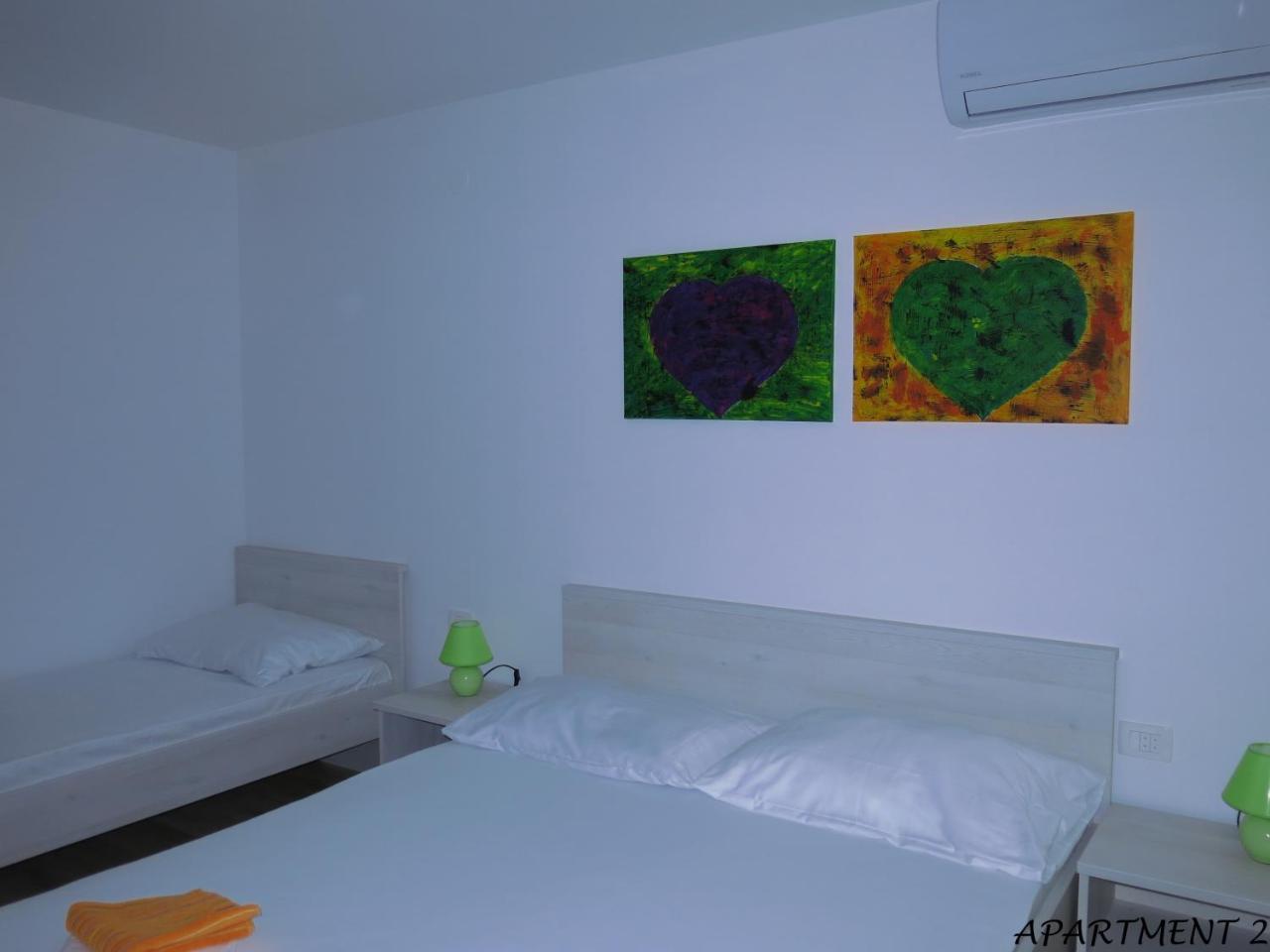 Apartments Luka Trogir Ngoại thất bức ảnh