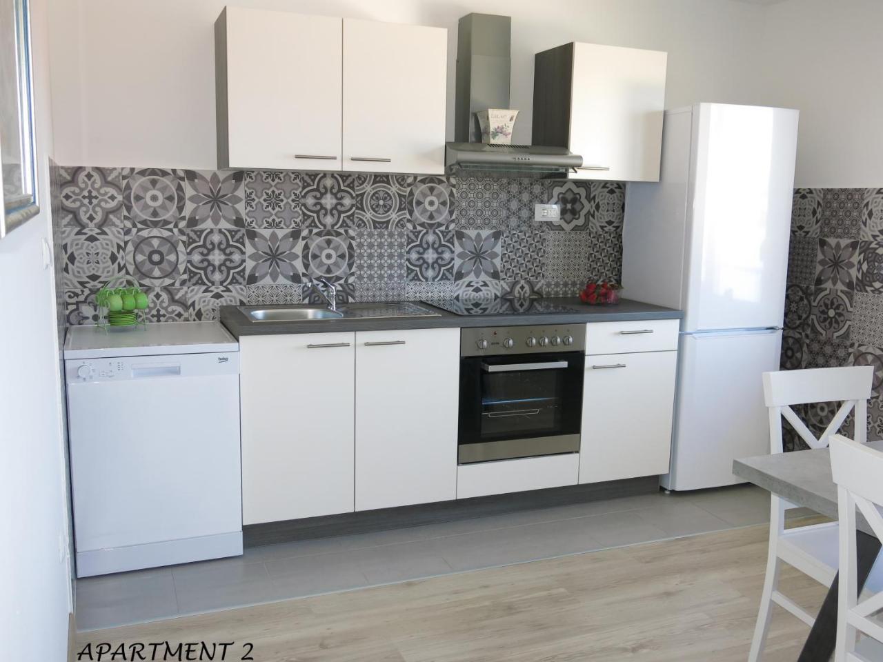 Apartments Luka Trogir Ngoại thất bức ảnh